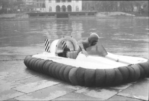 Hovercraft-HK2-046