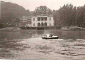 Hovercraft-Murazzi-Torino-po-09